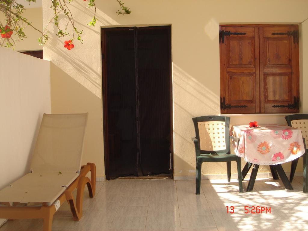 Zorbas Rooms Frangocastelo Room photo